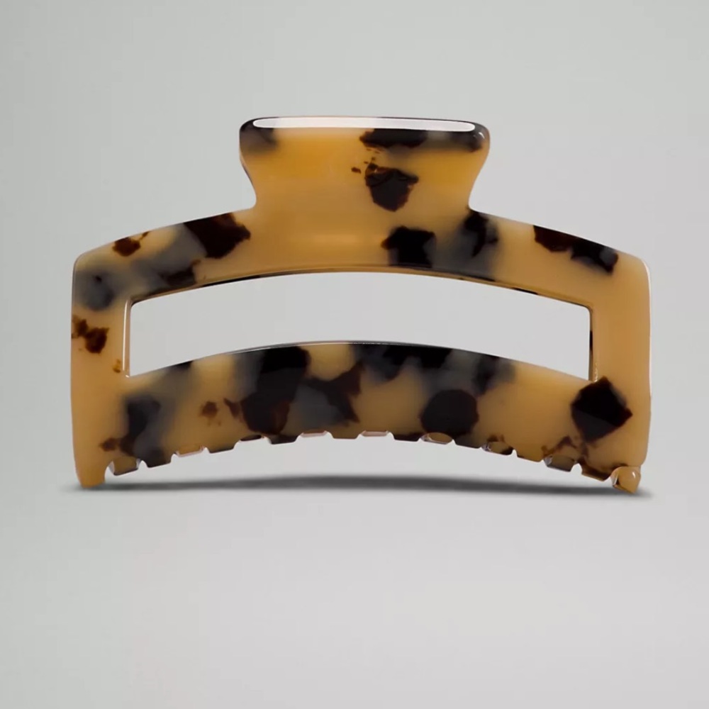 Lululemon Large Claw Hair Clip